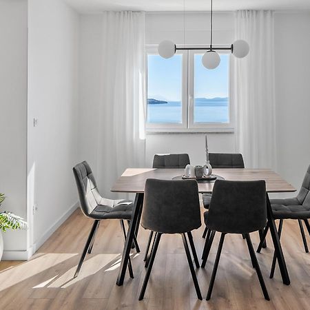 Apartments Bakota Omis Luaran gambar