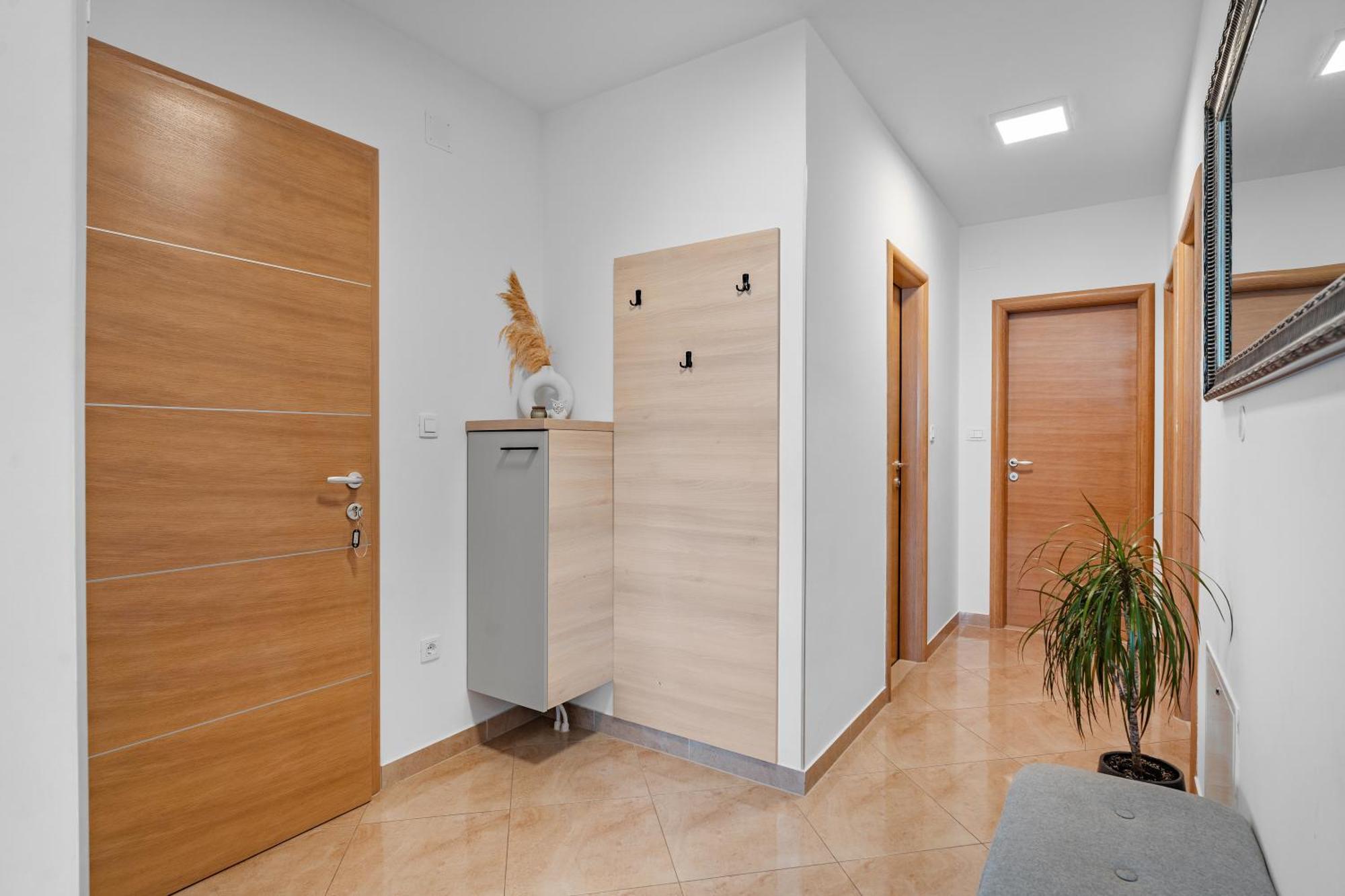 Apartments Bakota Omis Luaran gambar